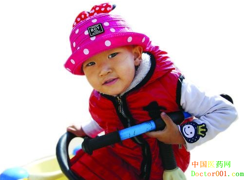 上海双绘义眼免费为苦命孩子定制义眼片 上海双绘义眼免费为苦命孩子定制义眼片