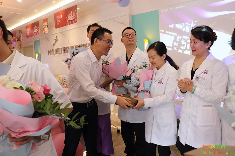 1534666367664540.jpg 医师5.jpg