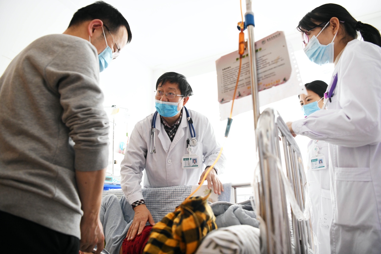 �����֣�Ϊ��ͯ��Ǯ�β�������"�ϱ�����ҽ��"