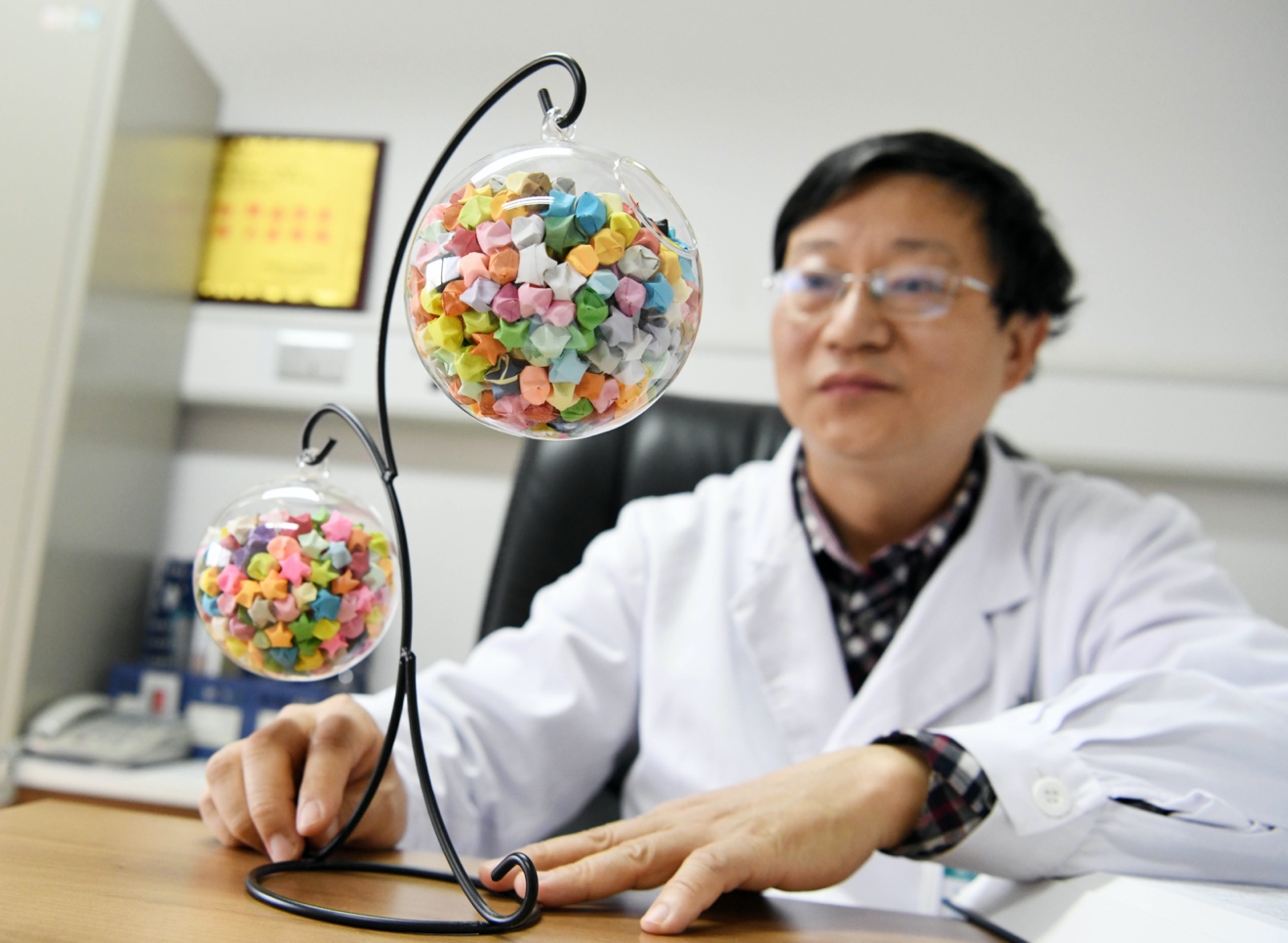 �����֣�Ϊ��ͯ��Ǯ�β�������"�ϱ�����ҽ��"